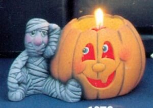 cm1079 mummy candle cup