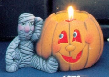 cm1079 mummy candle cup