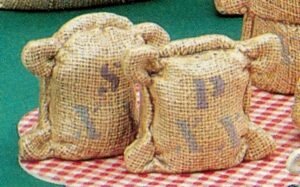 burlap s & p shakers